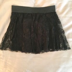 Solow lace skirt, size S(kids 10)